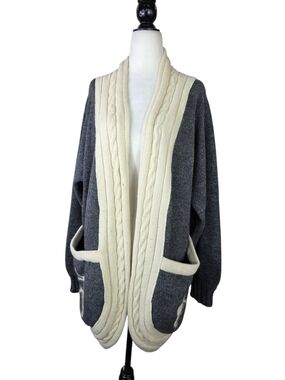 Vintage Daisy Deer accent Open-Front Cable Trim Cardigan Sweater - Gray & Cream